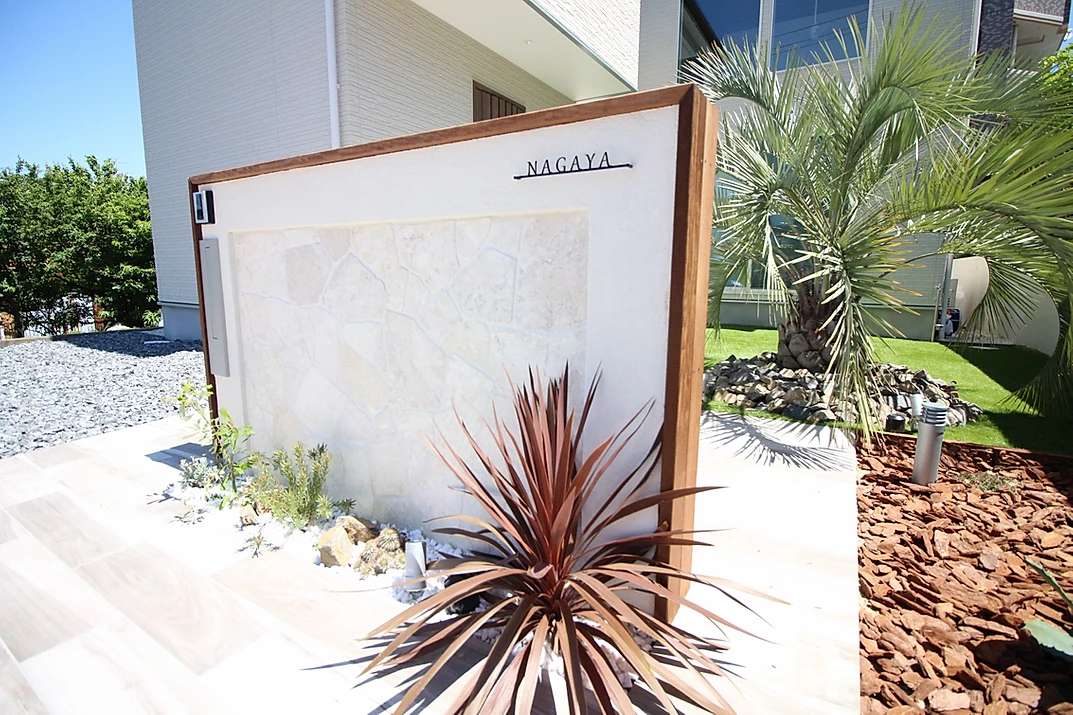 ホワイトリゾート外構施工例