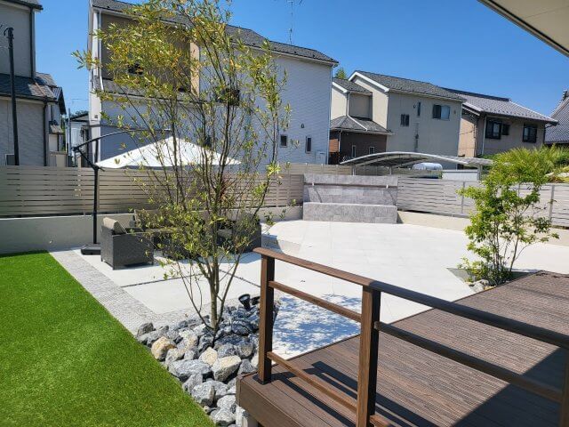 ホテルライク　外構