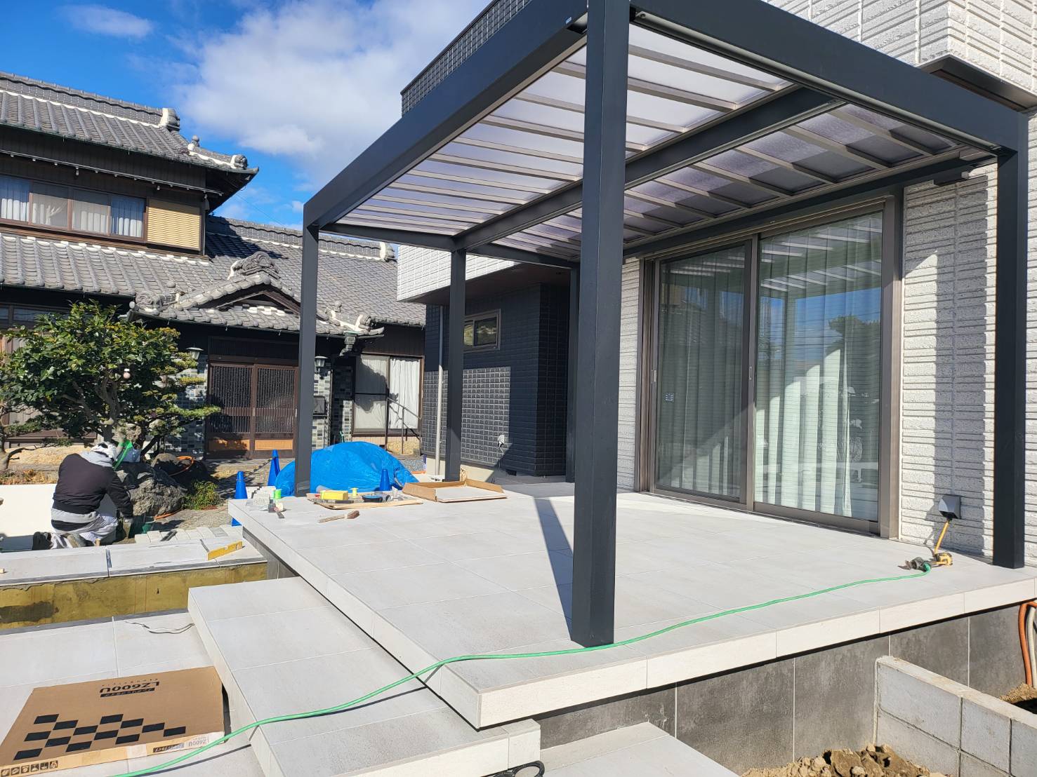 ホームヤードルーフ